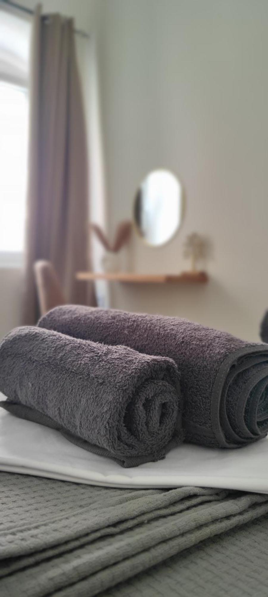 Aegean Gold Syros Suites Ермополи Екстериор снимка